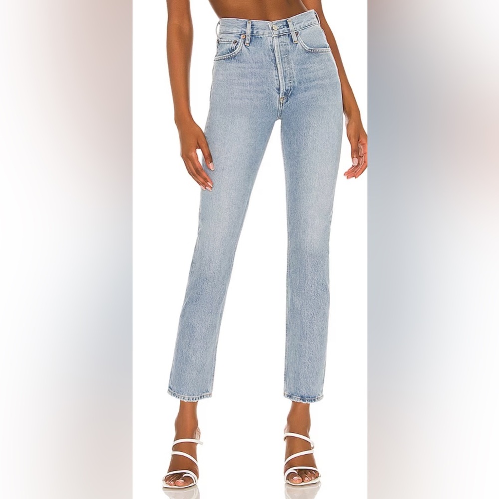 Agolde Riley High Rise Straight Leg Crop Jeans in Light Wash. Size 29.